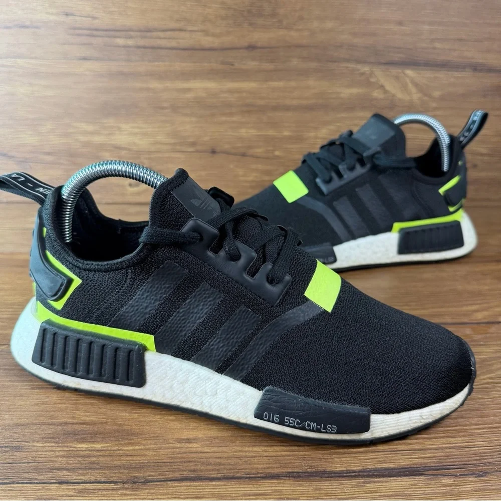 Adidas NMD R1 Athletic Sneakers Men’s Size‎ 7 Black Neon Shoes